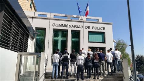 commissariat nanterre|Commissariat de police dans les Hauts de Seine